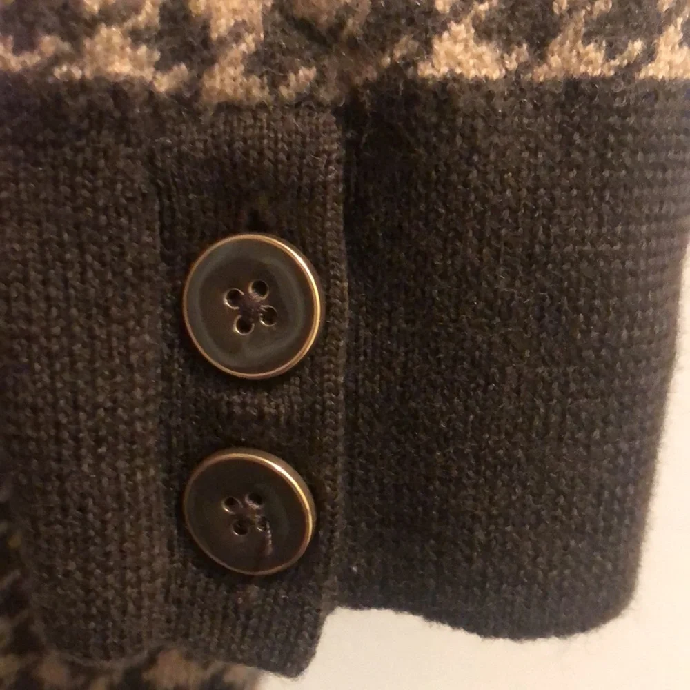 Talbots Sweater - Picture 4 of 8